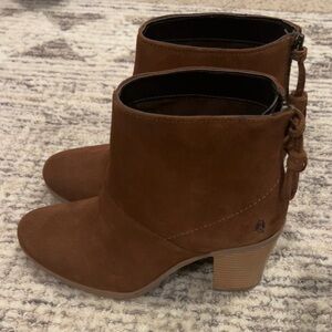 Hush Puppies Tan Ankle Booties